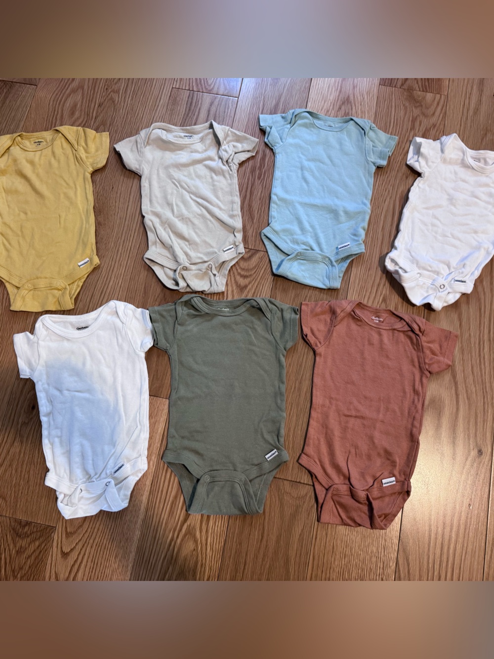 7 Neutral Baby Bodysuits - Multi Color Pack